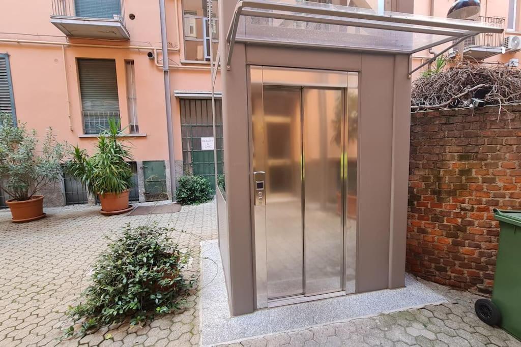Suite Singola Con Ac, Tv, Wi-Fi E Cucina - Milan — Photos 2